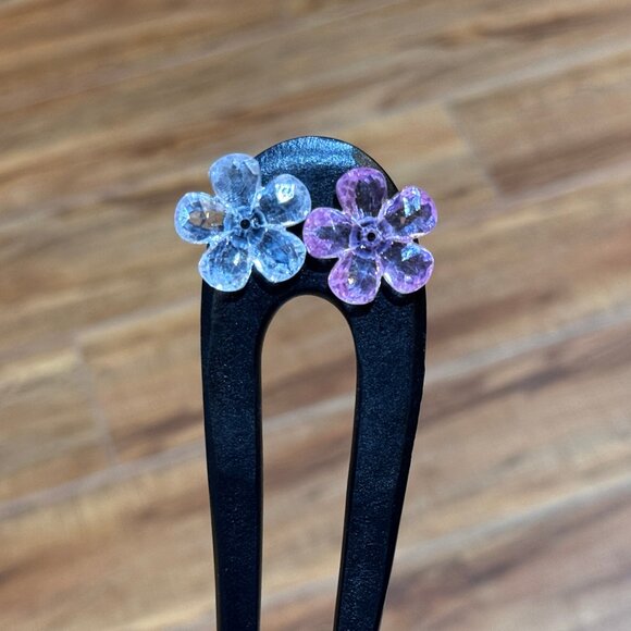 🔥2/$20 Hair Fork Bun Holder Clear and Pink Flower Hair Fork Brand New - Picture 1 of 4